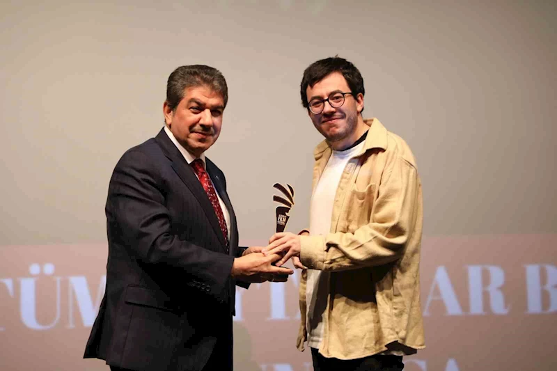 4. Esenler Film Festivali ödüllerle sona erdi
