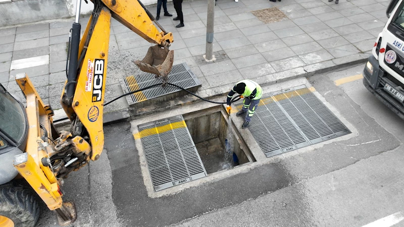 BAŞKENT ANKARA’DA KAPSAMLI IZGARA VE SEL KAPANI TEMİZLİĞİ